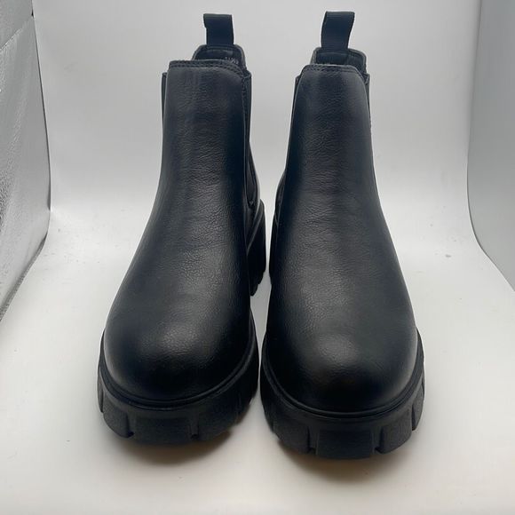 CUSHIONAIRE Women's slip on chelsea boot +Memory Foam SIZE 9 BLACK - Picture 2 of 6